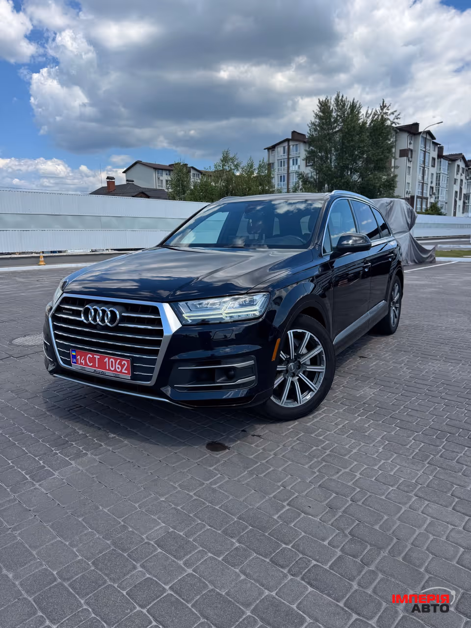 Audi Q7 - фото 4