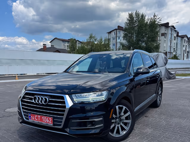 Audi Q7 - фото 4