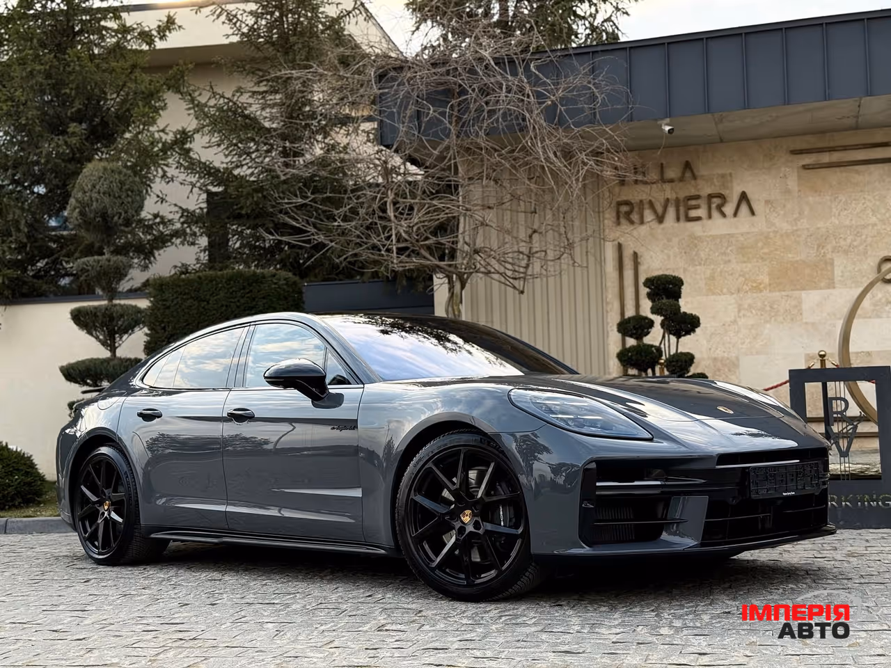 Porsche Panamera - фото 2