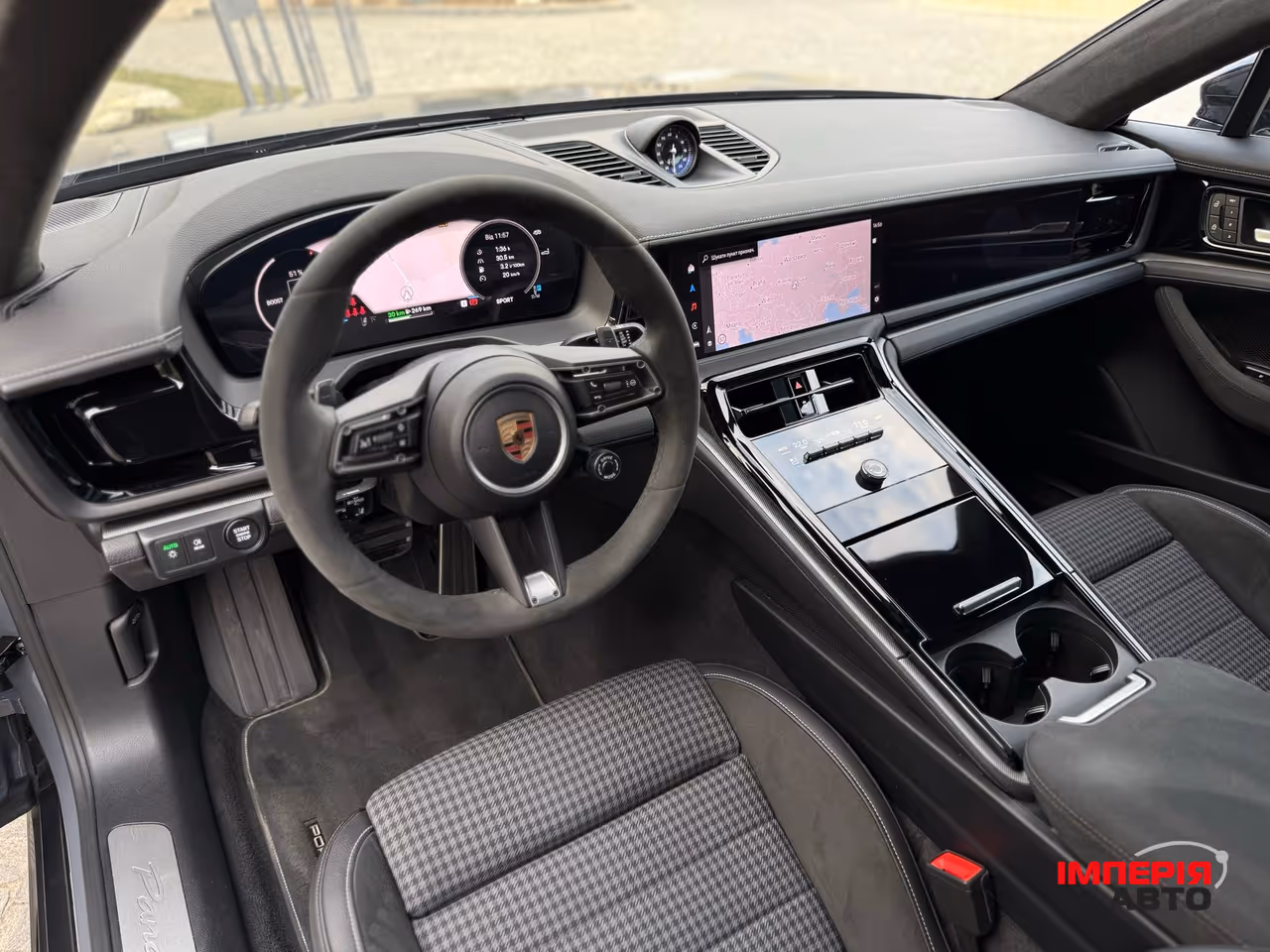 Porsche Panamera - фото 38