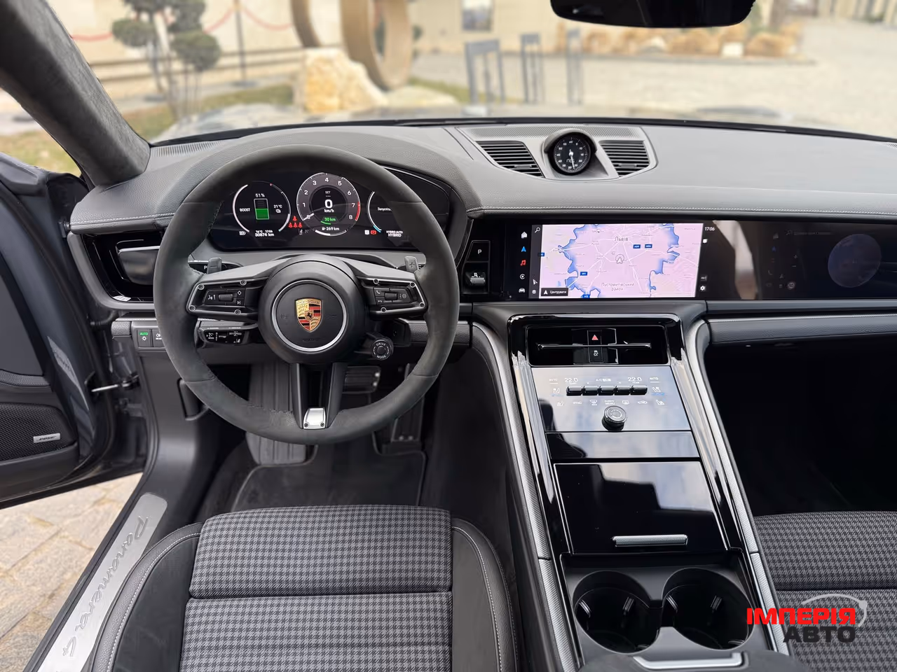 Porsche Panamera - фото 79