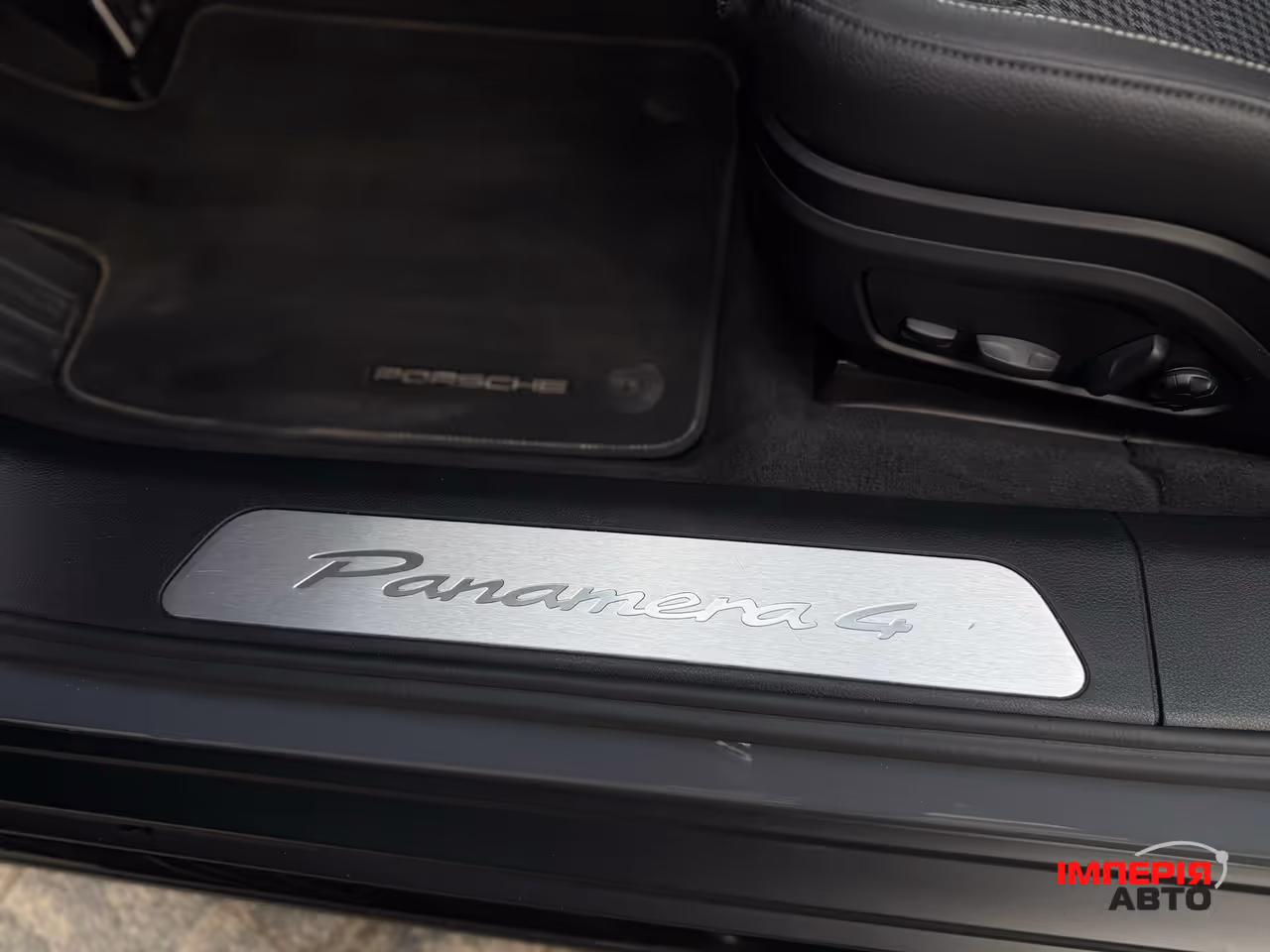 Porsche Panamera - фото 31