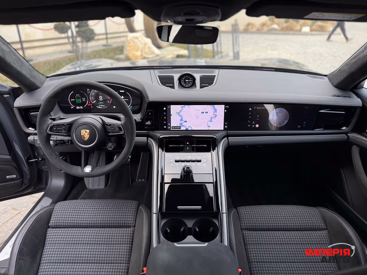 Porsche Panamera - фото 78