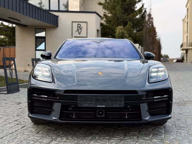 Porsche Panamera - фото 3