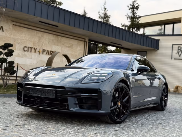 Porsche Panamera - фото 4