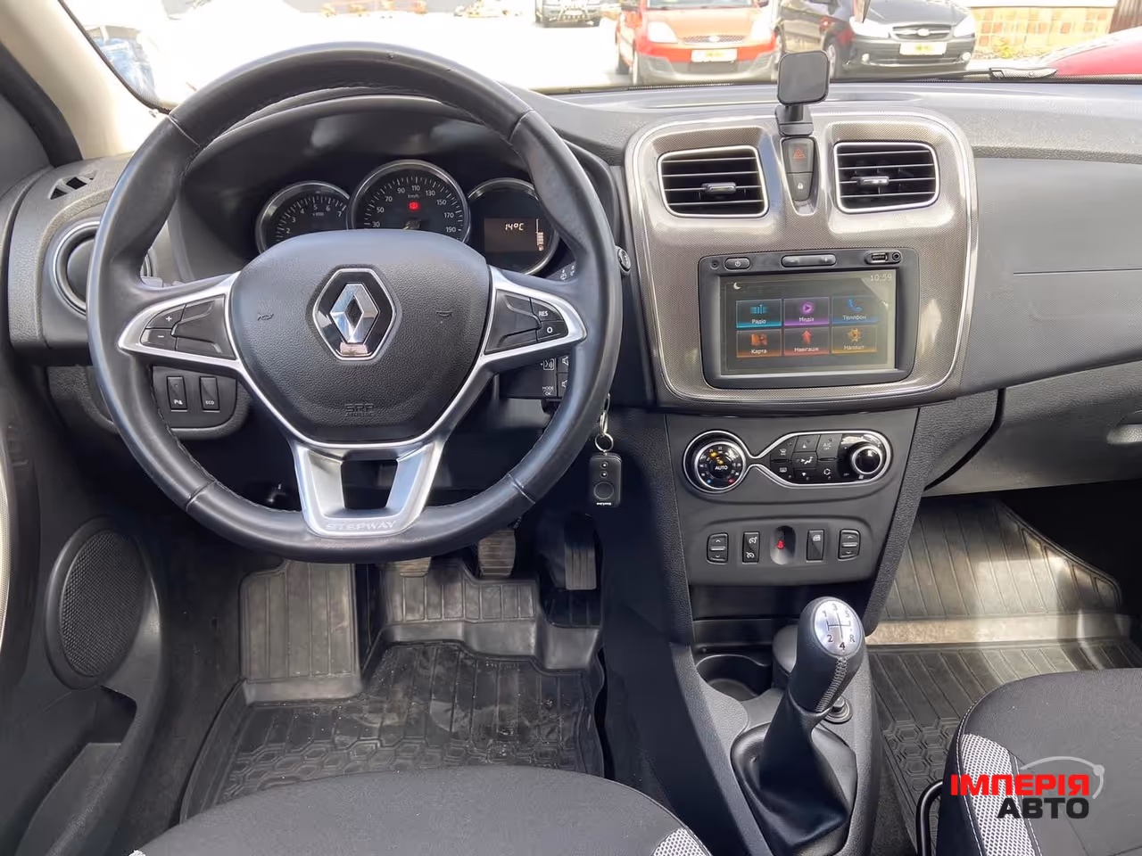 Renault Sandero - фото 7