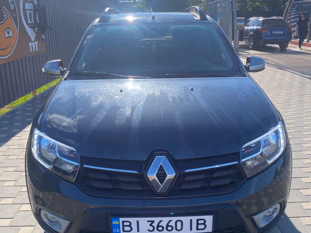 Renault Sandero - фото 2