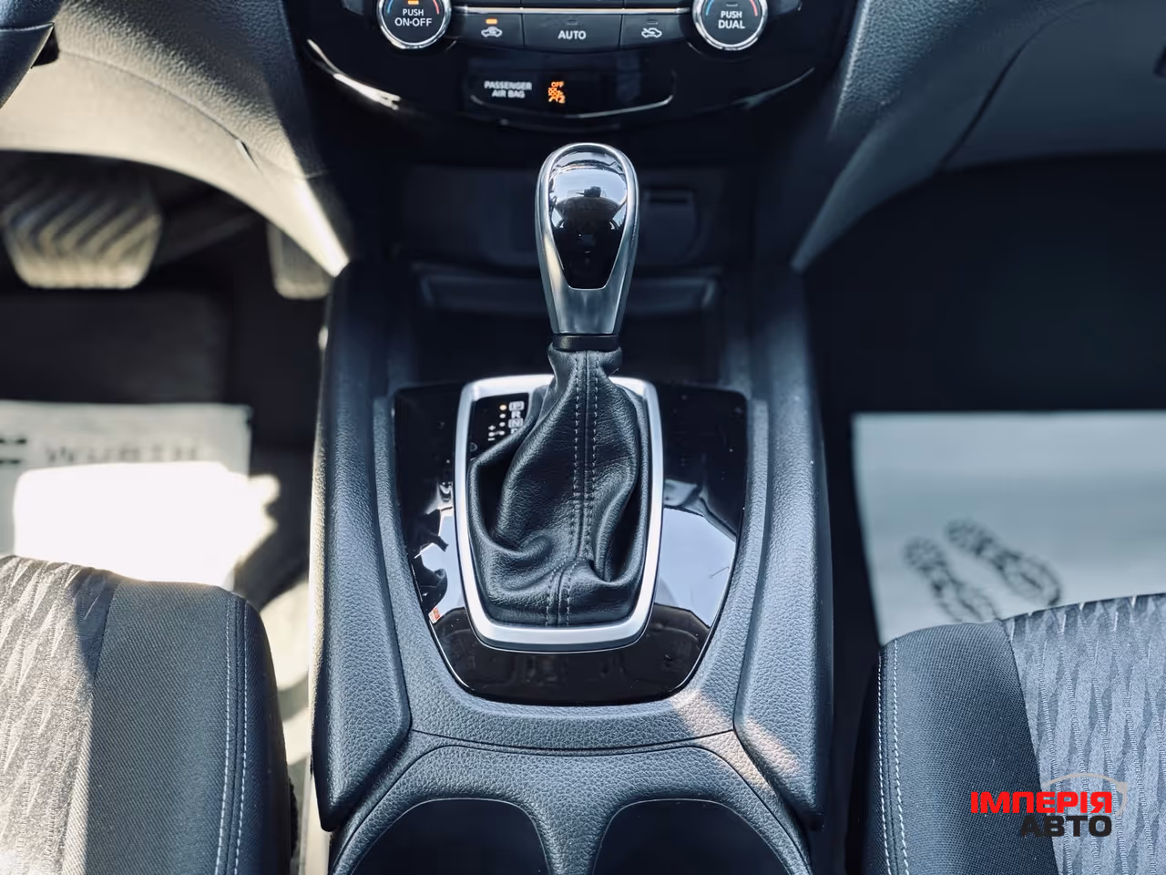 Nissan Rogue - фото 29