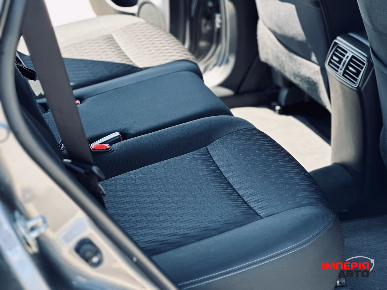 Nissan Rogue - фото 12