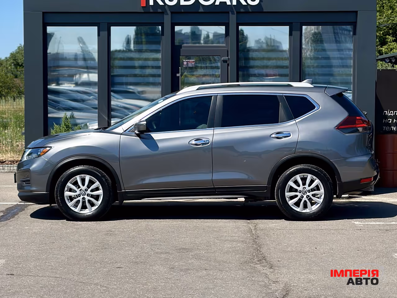 Nissan Rogue - фото 3