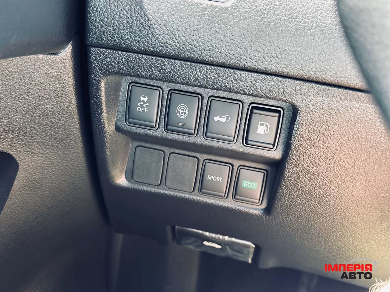 Nissan Rogue - фото 42