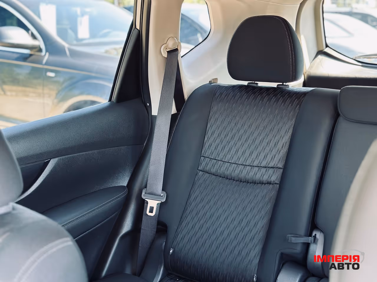 Nissan Rogue - фото 25