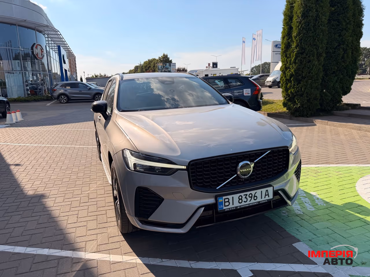 Volvo XC60 - фото 3