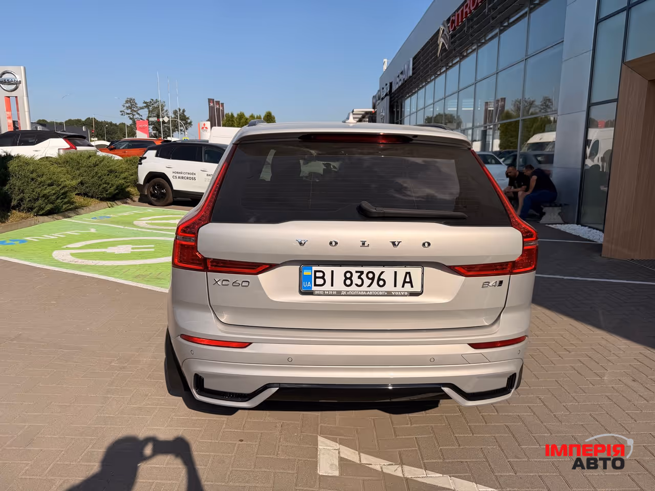 Volvo XC60 - фото 16