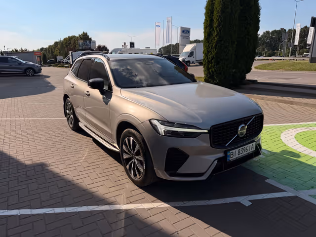 Volvo XC60 - зображення 1
