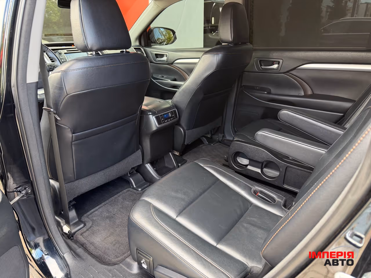 Toyota Highlander - фото 16