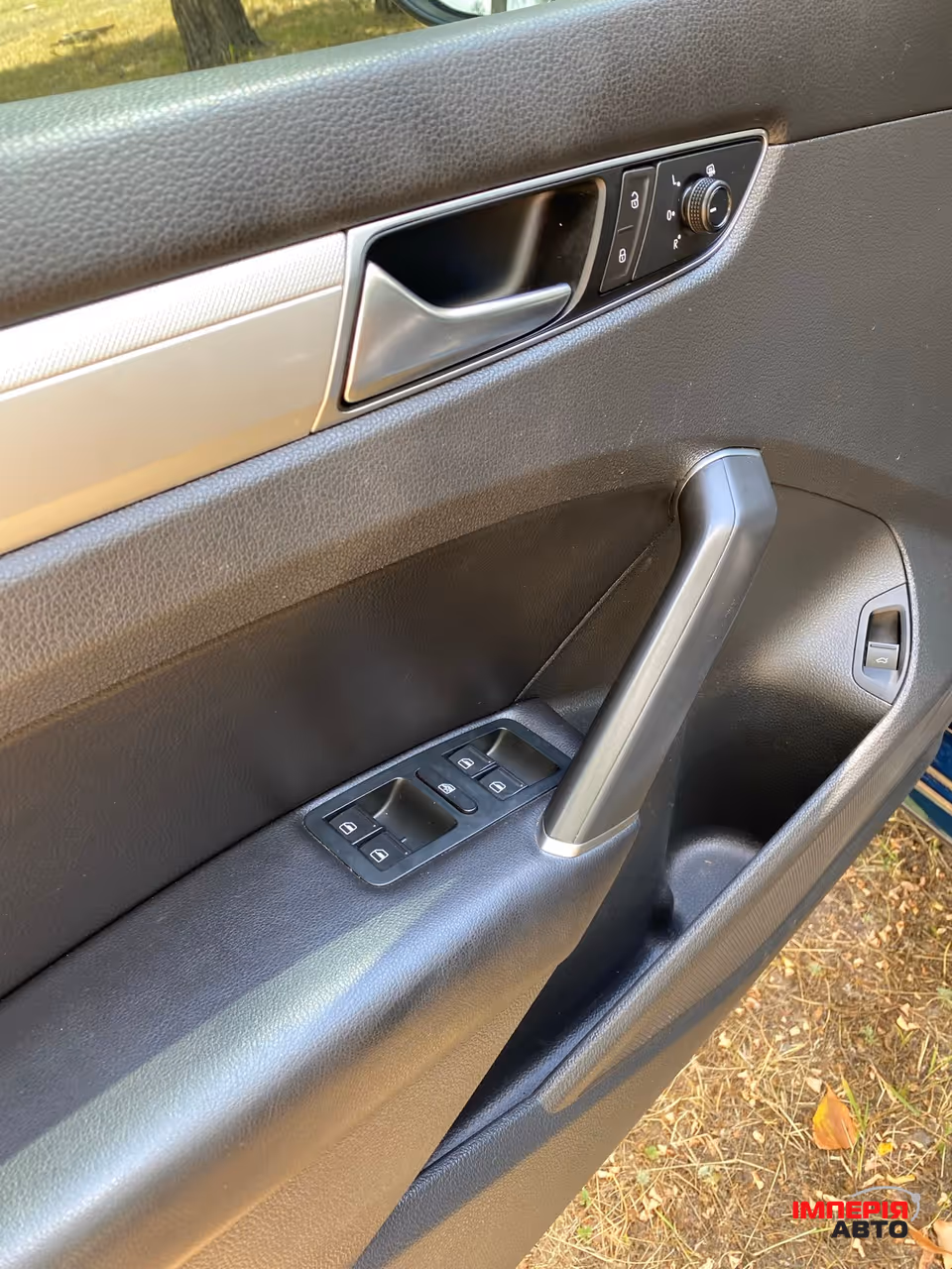 Volkswagen Passat USA/NMS - фото 9