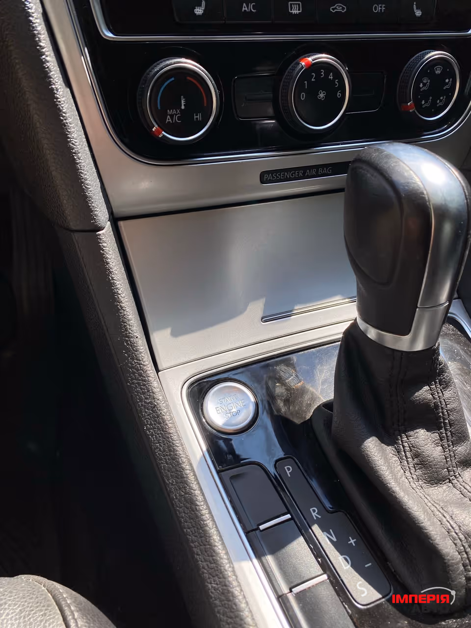 Volkswagen Passat USA/NMS - фото 11