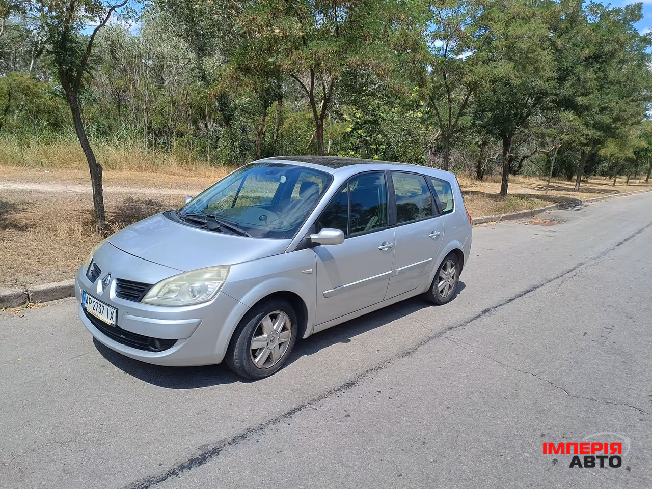 Renault Megane - фото 8