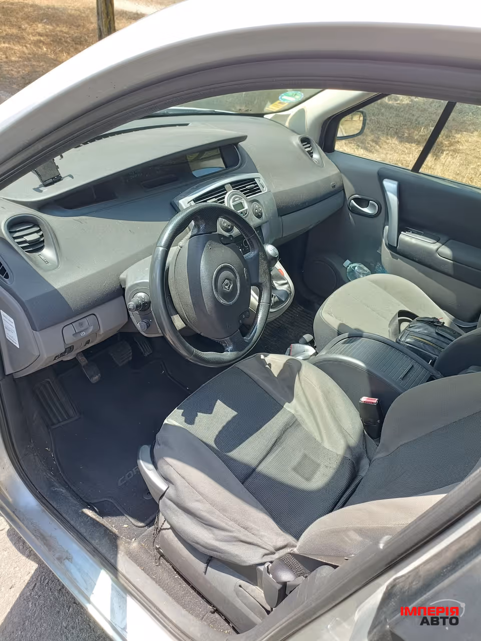 Renault Megane - фото 10