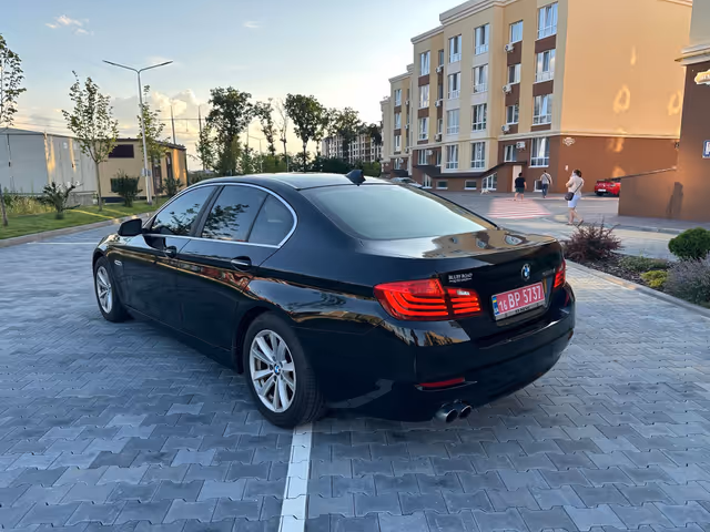 BMW 5 серії - фото 4