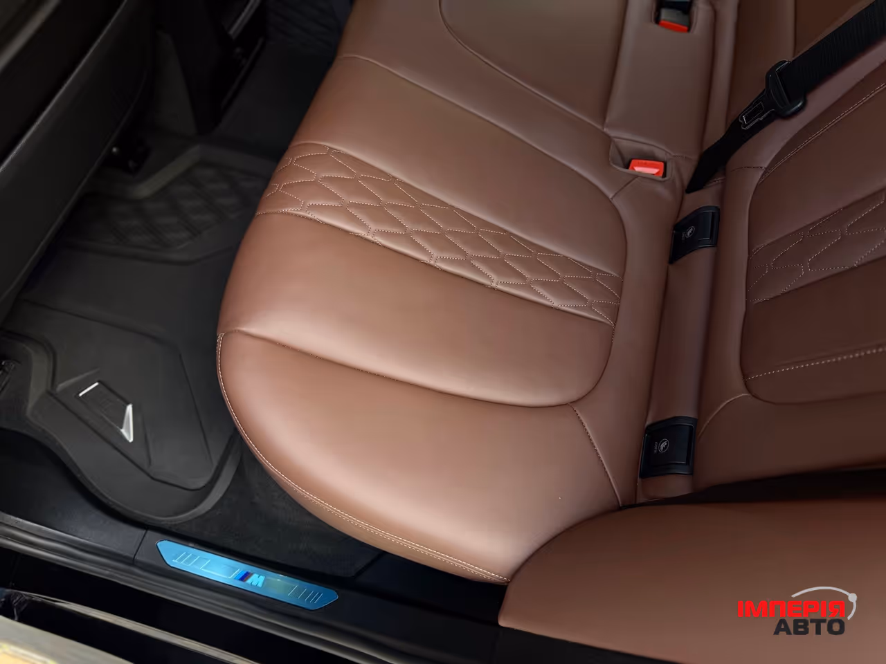 BMW X5 - фото 28