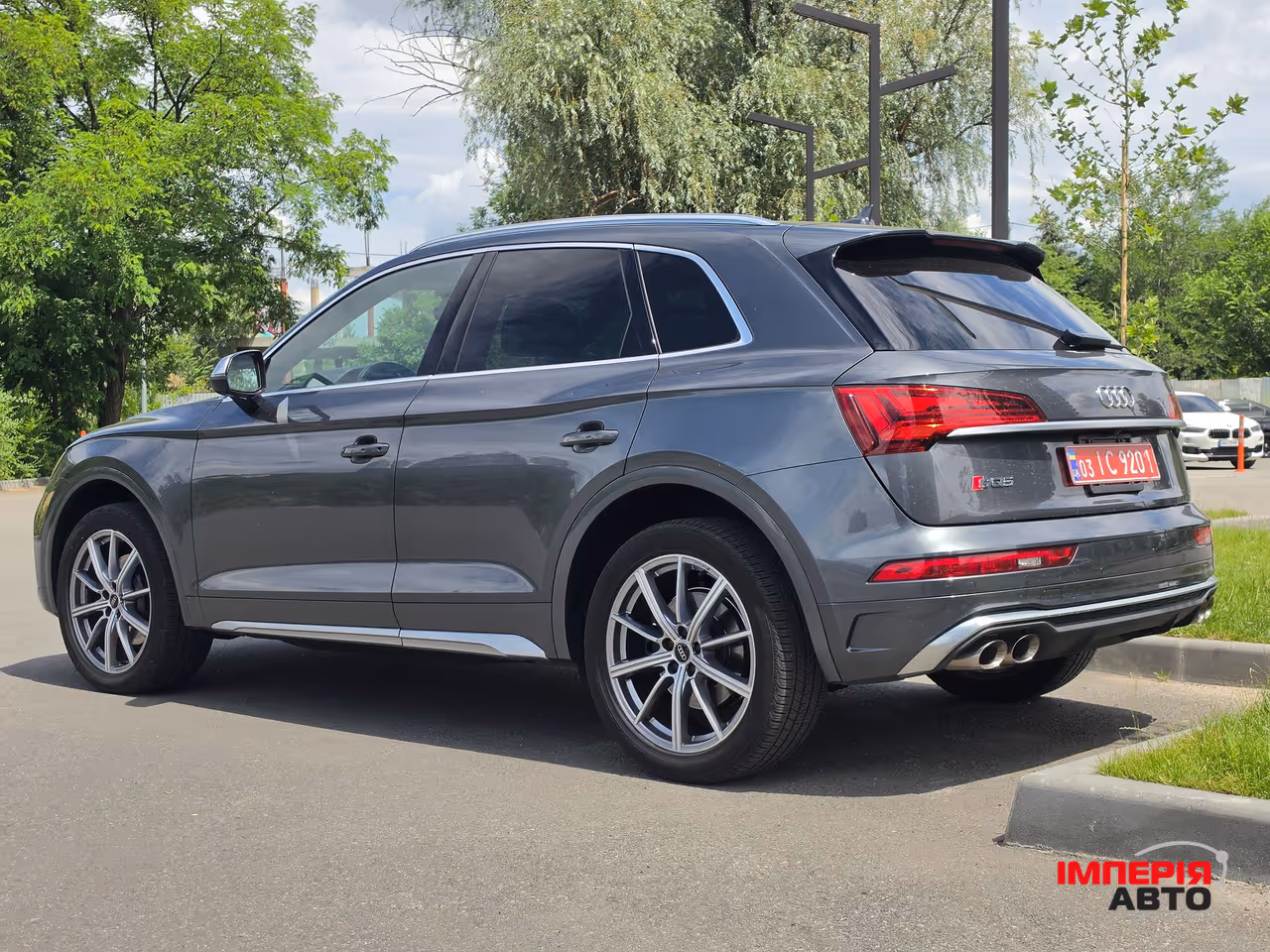 Audi SQ5 - фото 10