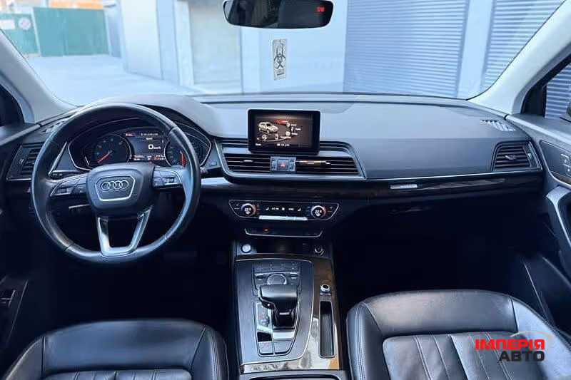 Audi Q5 - фото 7