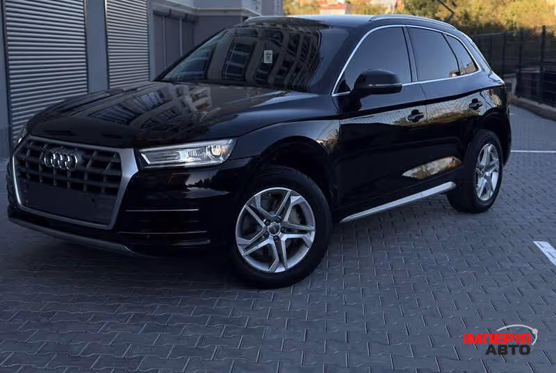 Audi Q5 - фото 1