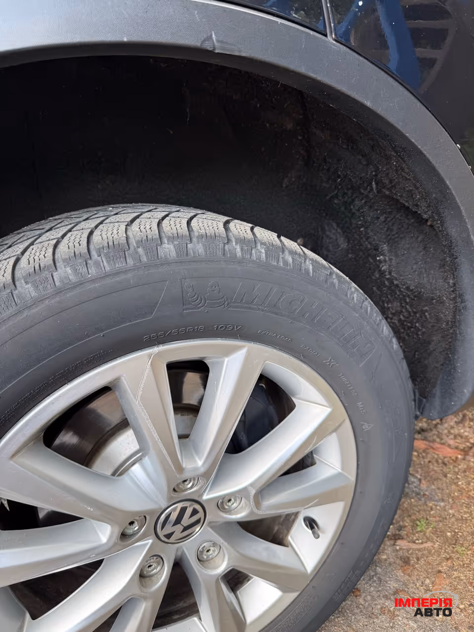 Volkswagen Touareg - фото 2