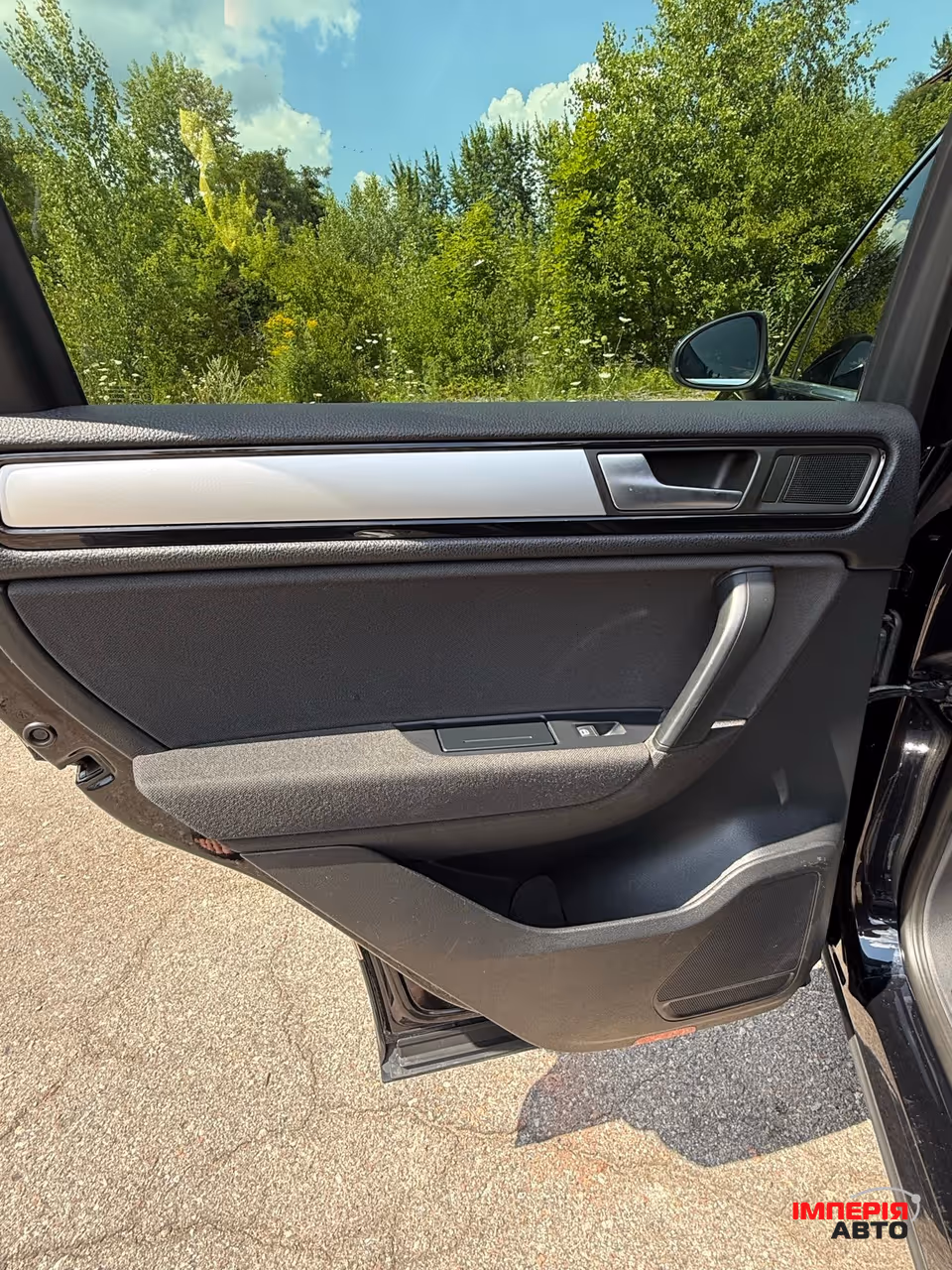 Volkswagen Touareg - фото 10