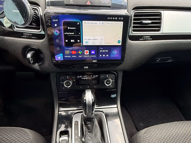Volkswagen Touareg - зображення 1