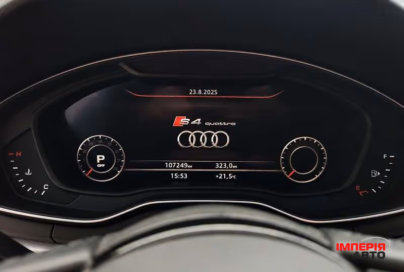 Audi A4 - фото 15