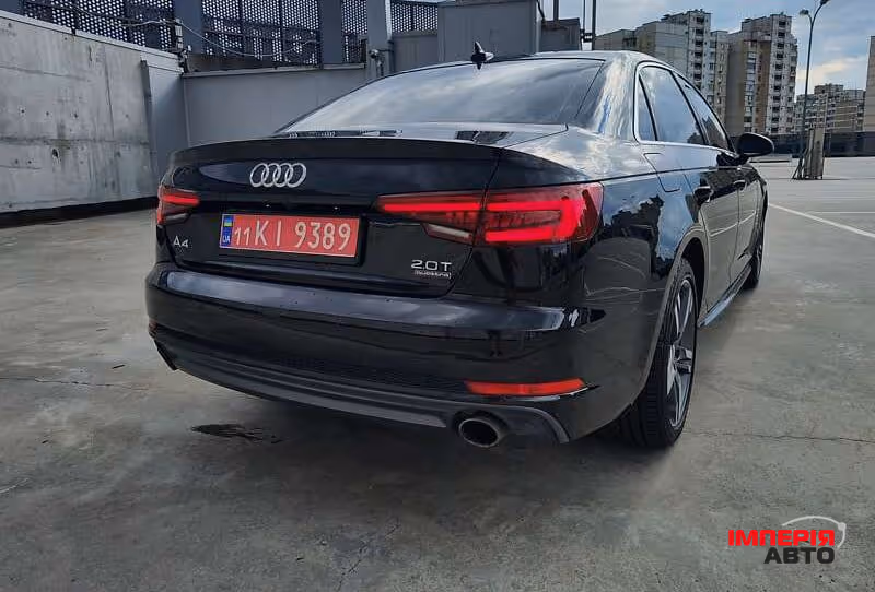 Audi A4 - фото 11