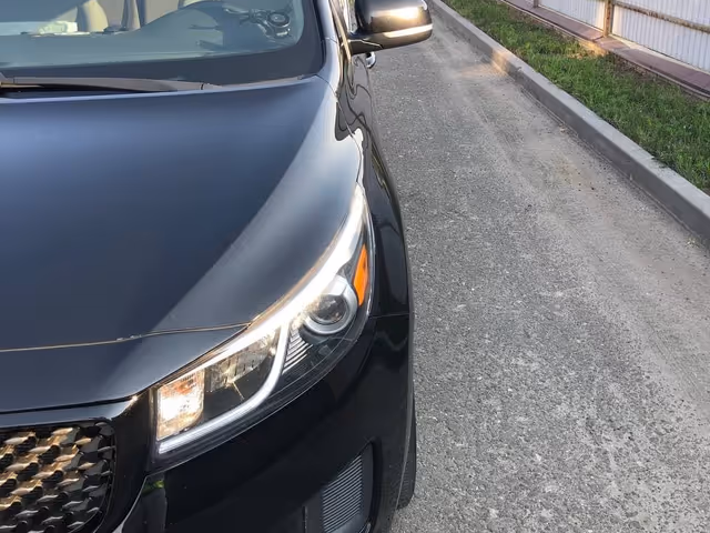 Kia Sedona - фото 4