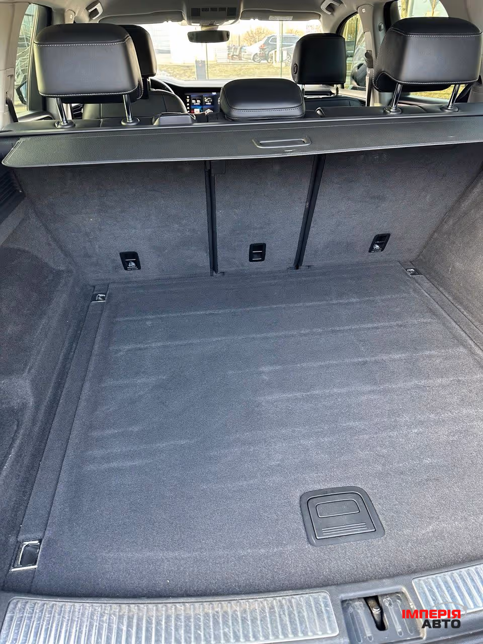 Volkswagen Touareg - фото 29