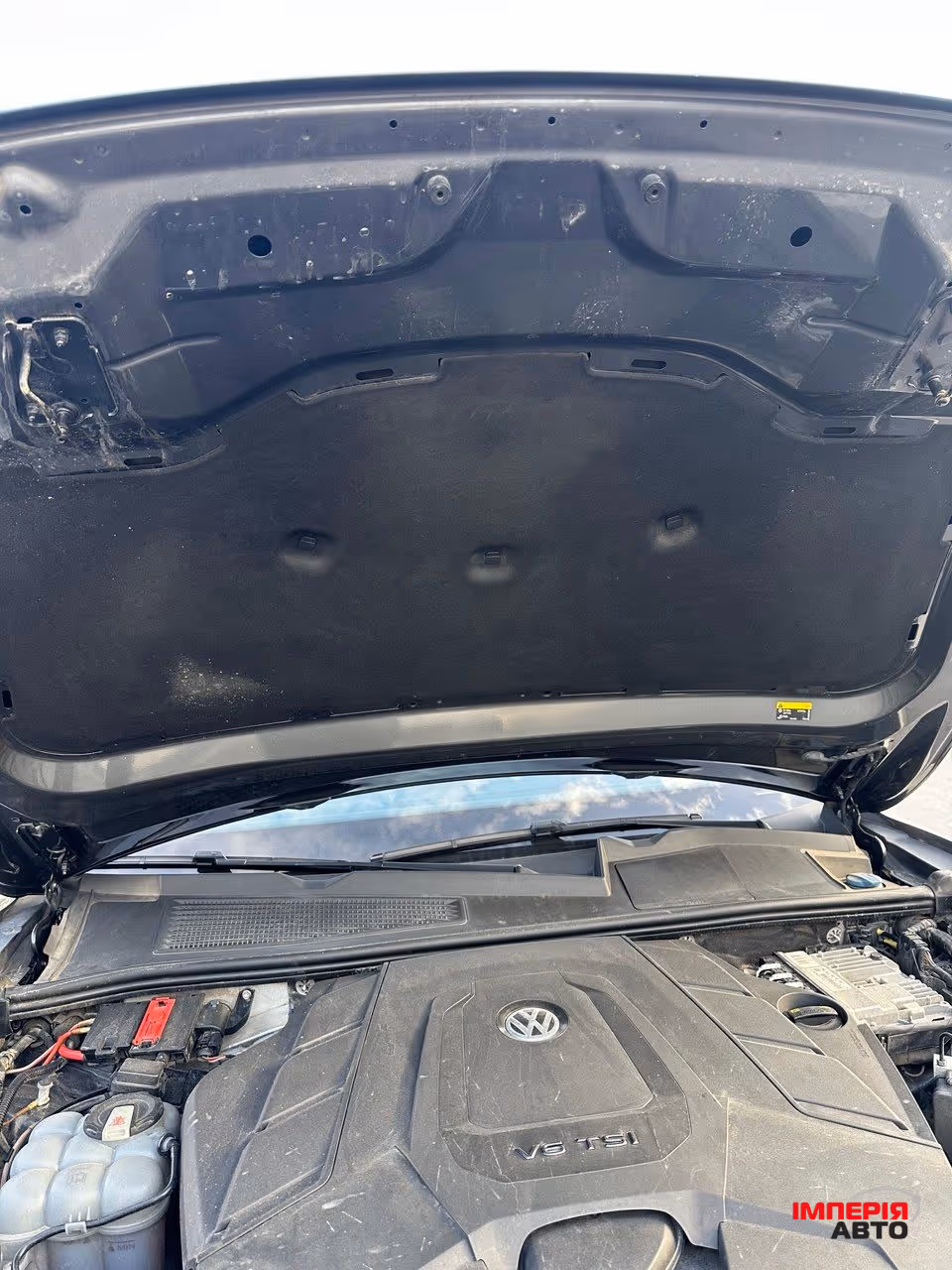 Volkswagen Touareg - фото 32