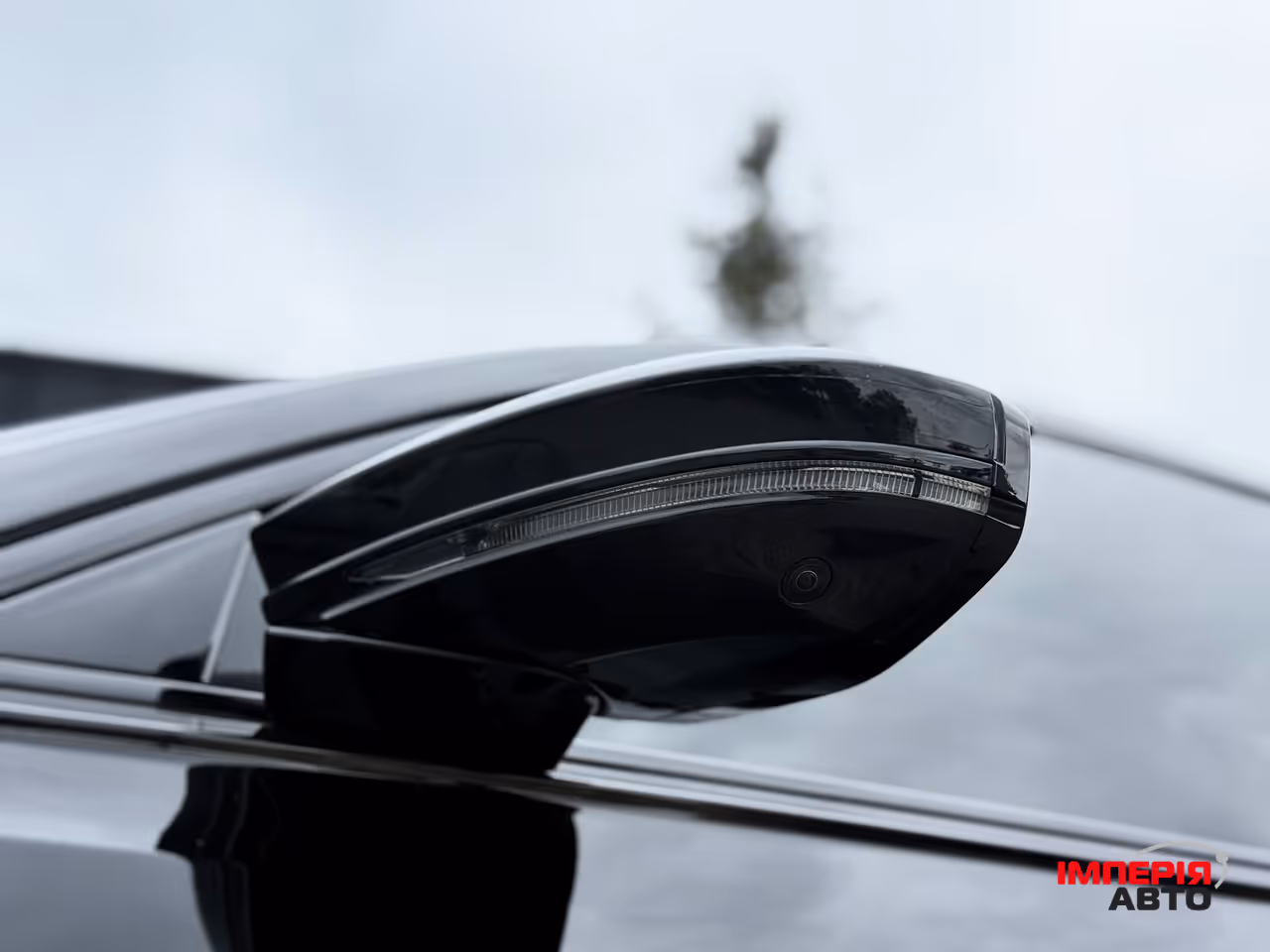 Audi A8 - фото 9