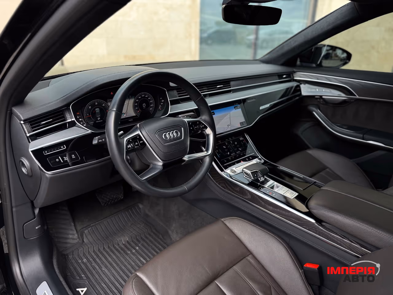 Audi A8 - фото 34