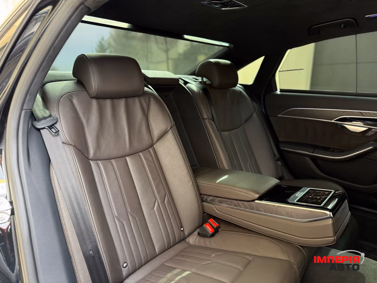 Audi A8 - фото 73