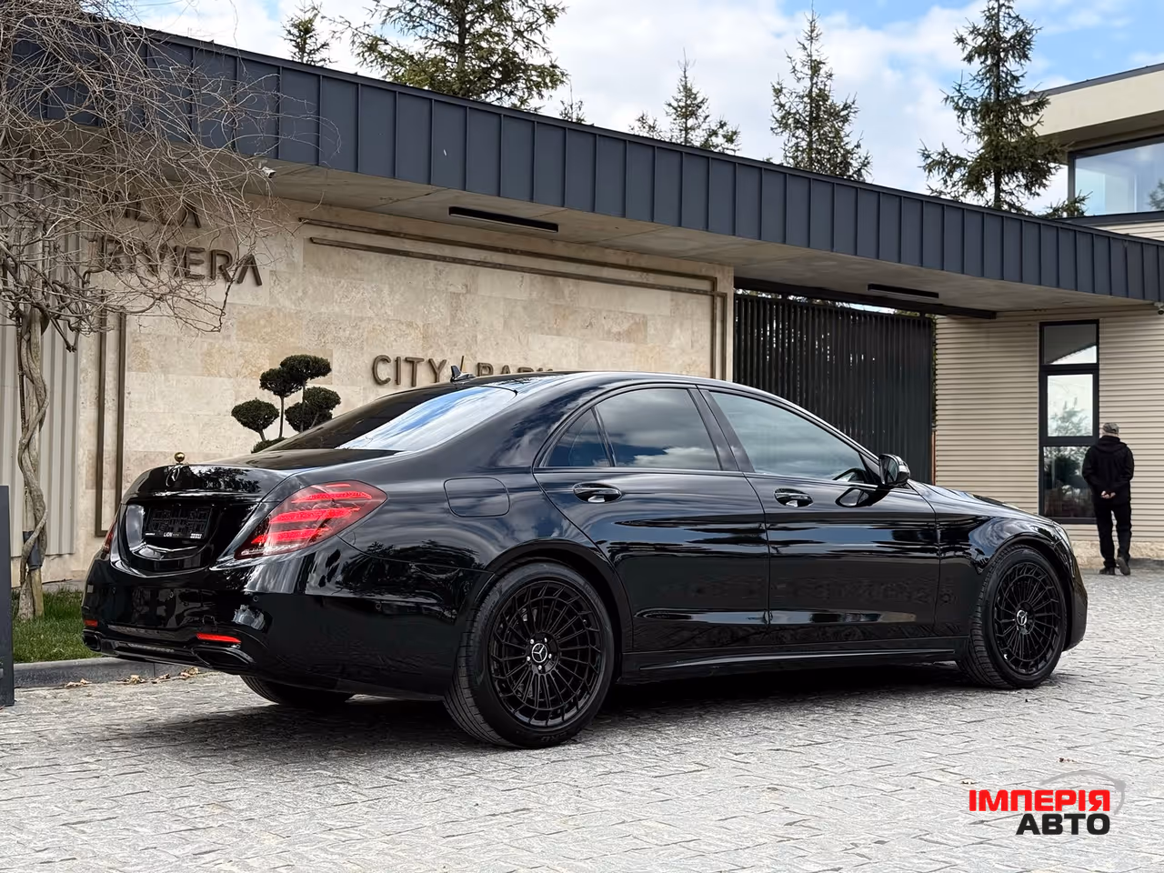 Mercedes-Benz S-Класс - фото 22