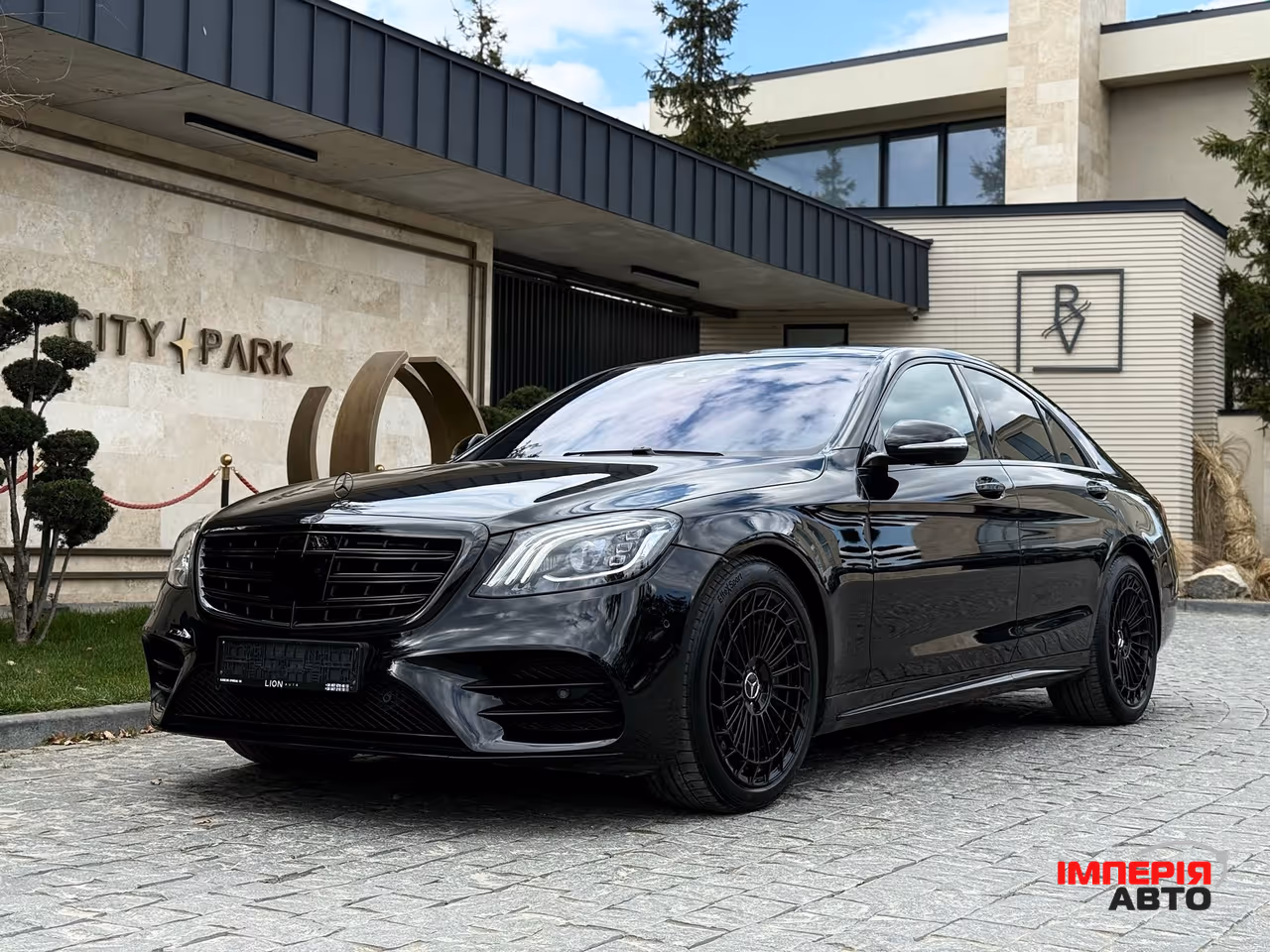 Mercedes-Benz S-Класс - фото 12
