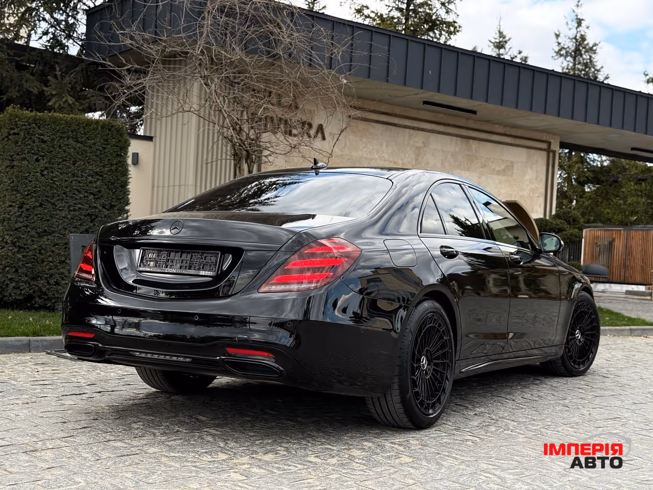 Mercedes-Benz S-Класс - фото 19