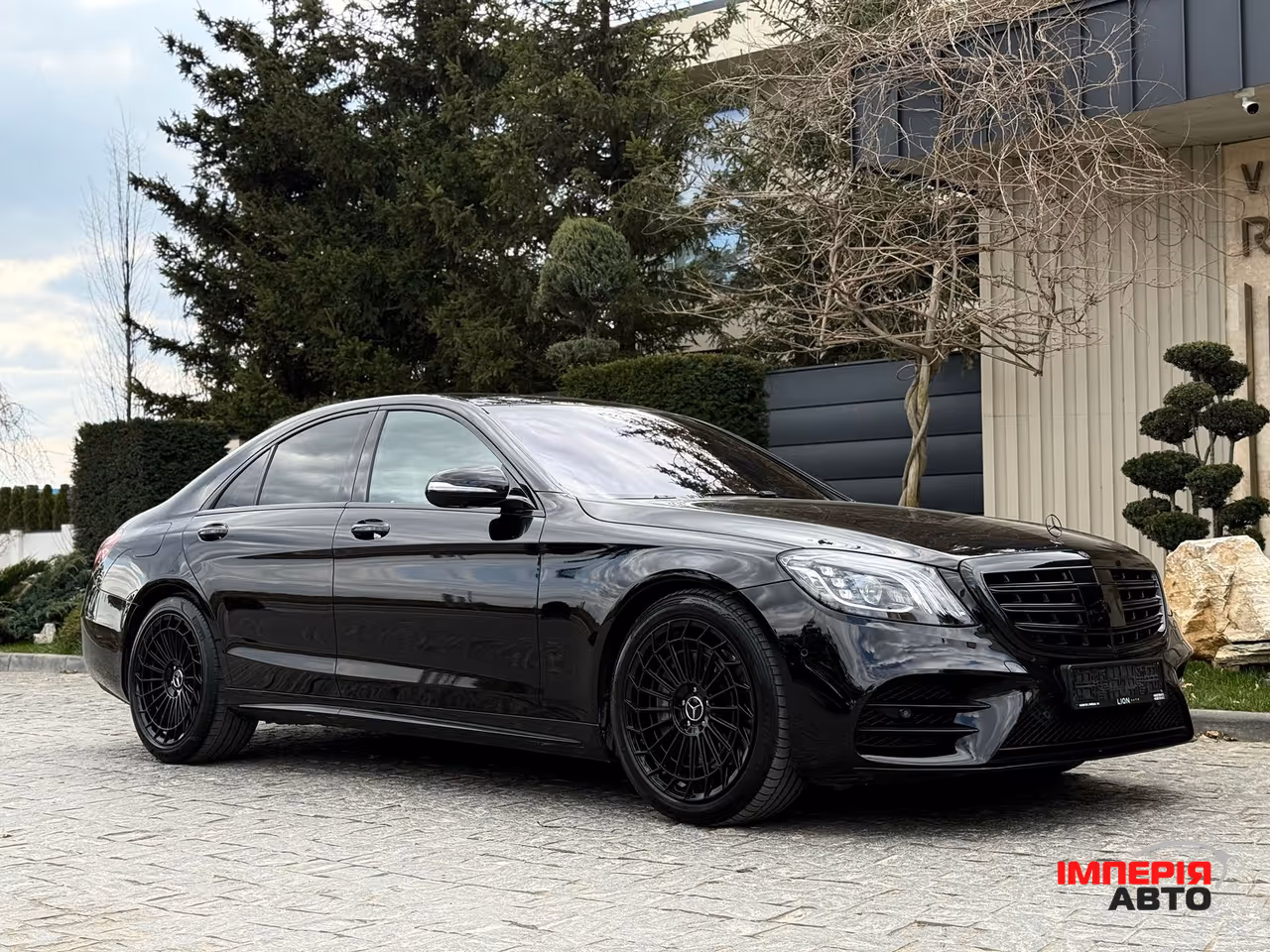 Mercedes-Benz S-Класс - фото 24