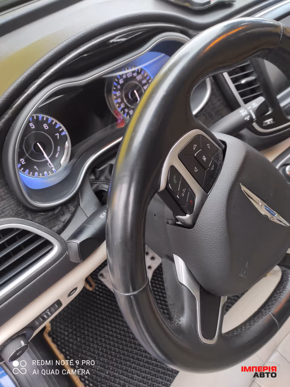Chrysler 200 - фото 19