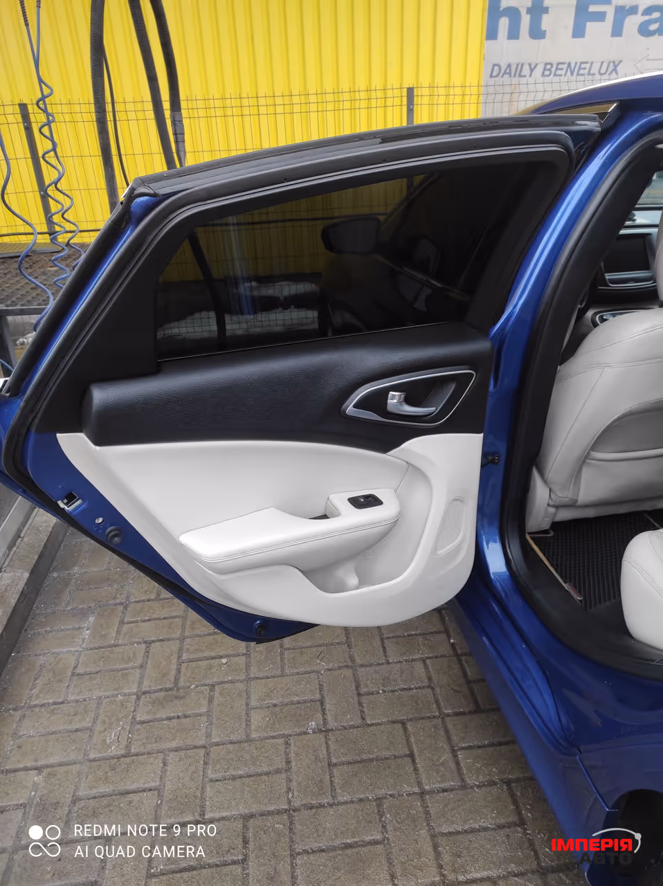 Chrysler 200 - фото 27