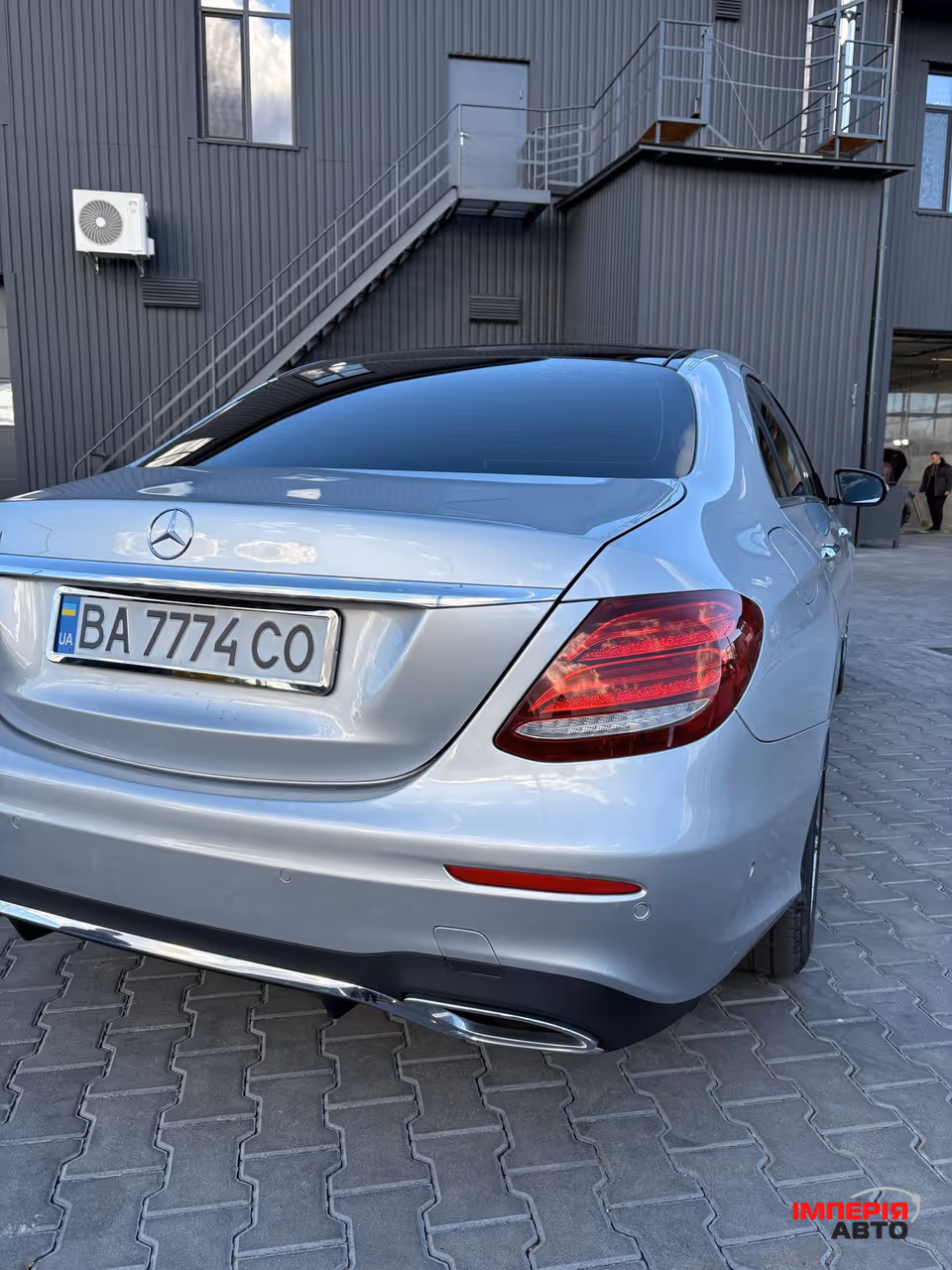 Mercedes-Benz E-Класс - фото 40