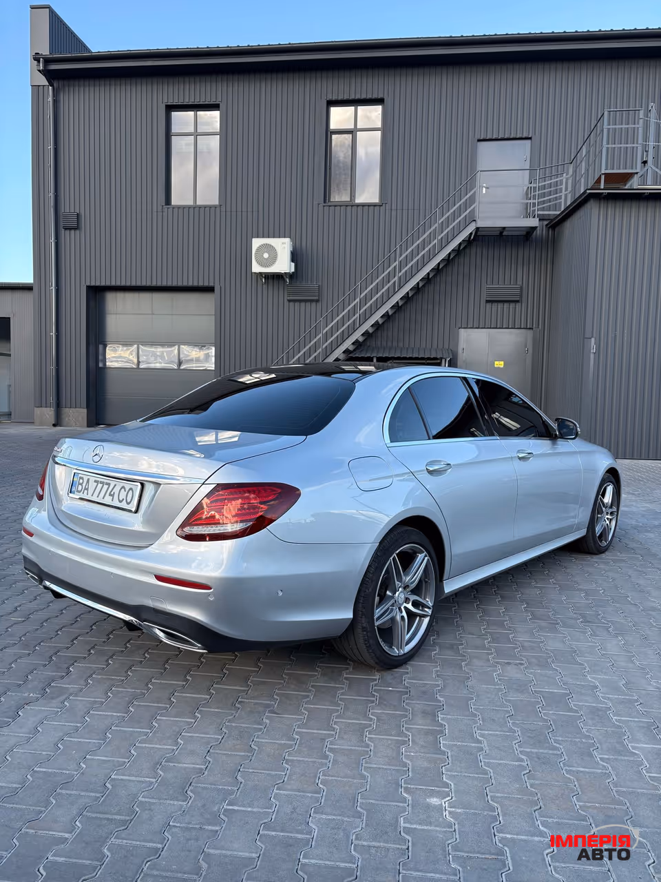 Mercedes-Benz E-Класс - фото 39
