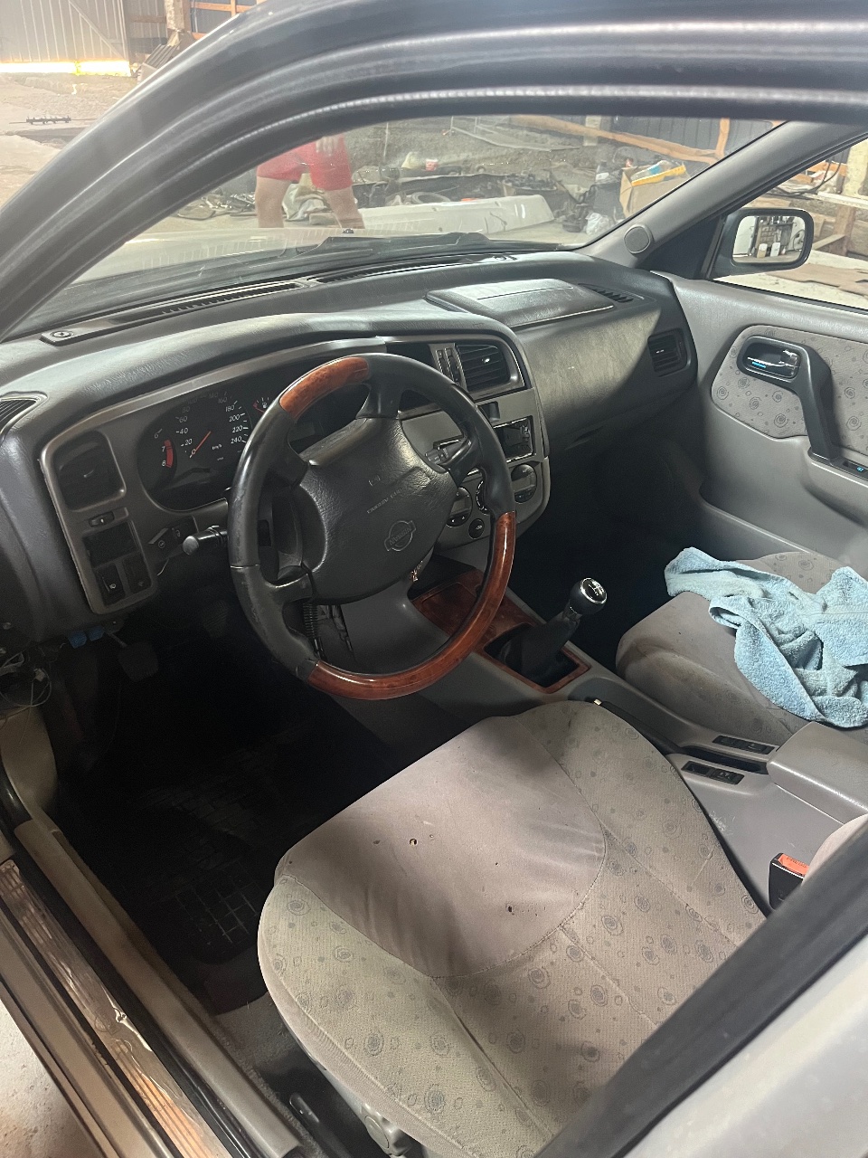 Nissan Primera - фото 6