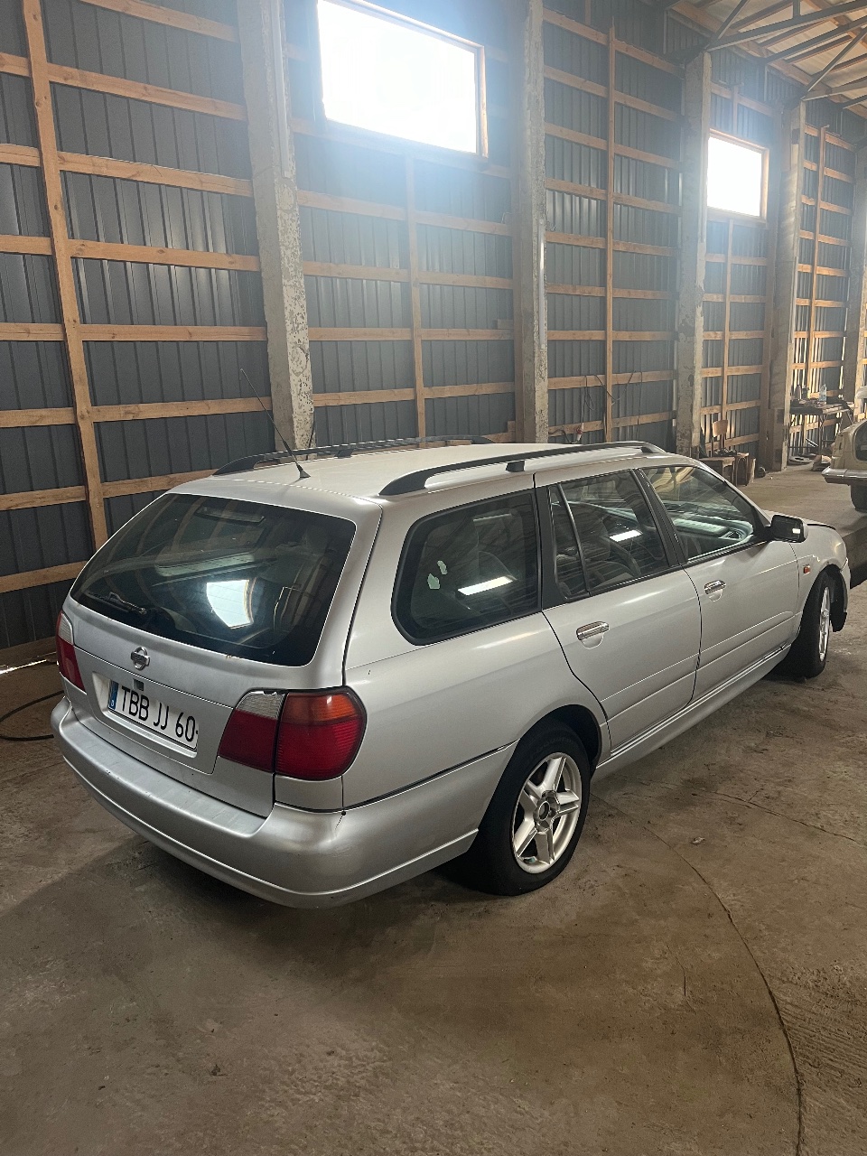 Nissan Primera - фото 5